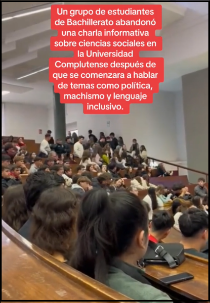 Archivo:Estudiantes dejan charla.png